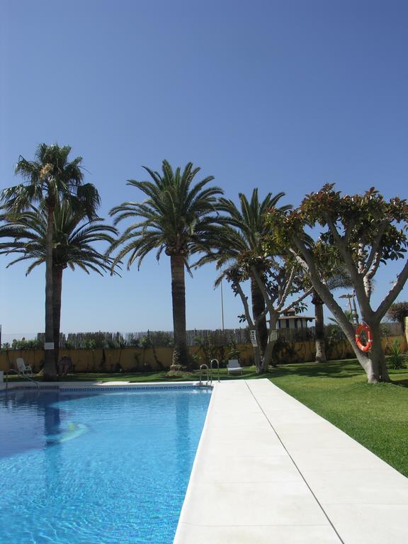 Apartamentos Lual Torrecilla نيرخا المظهر الخارجي الصورة